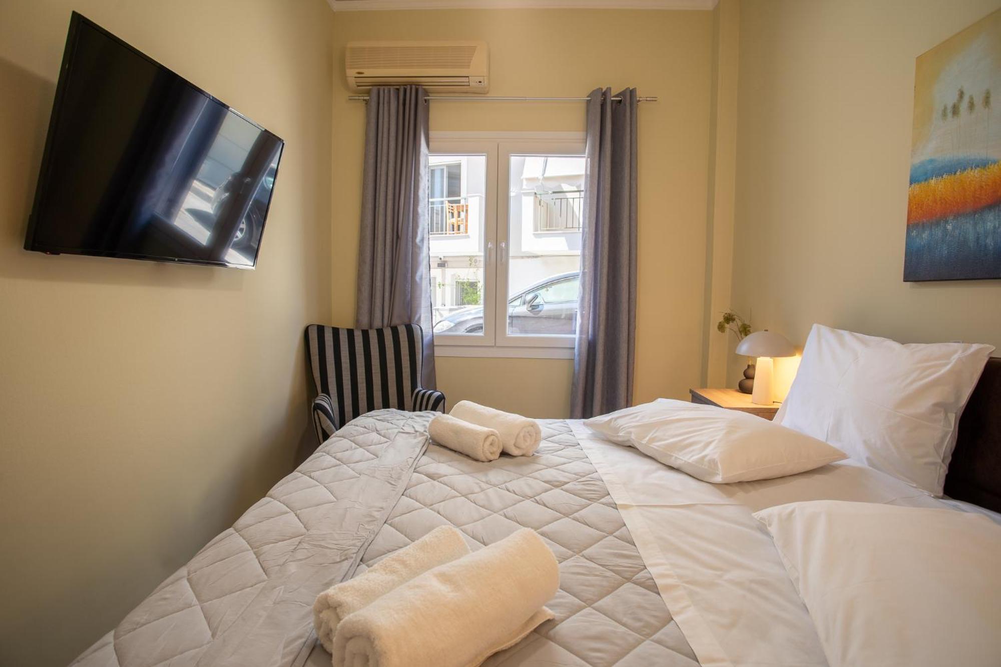 Two Bedroom Apartment, Mytilene Lesvos 外观 照片